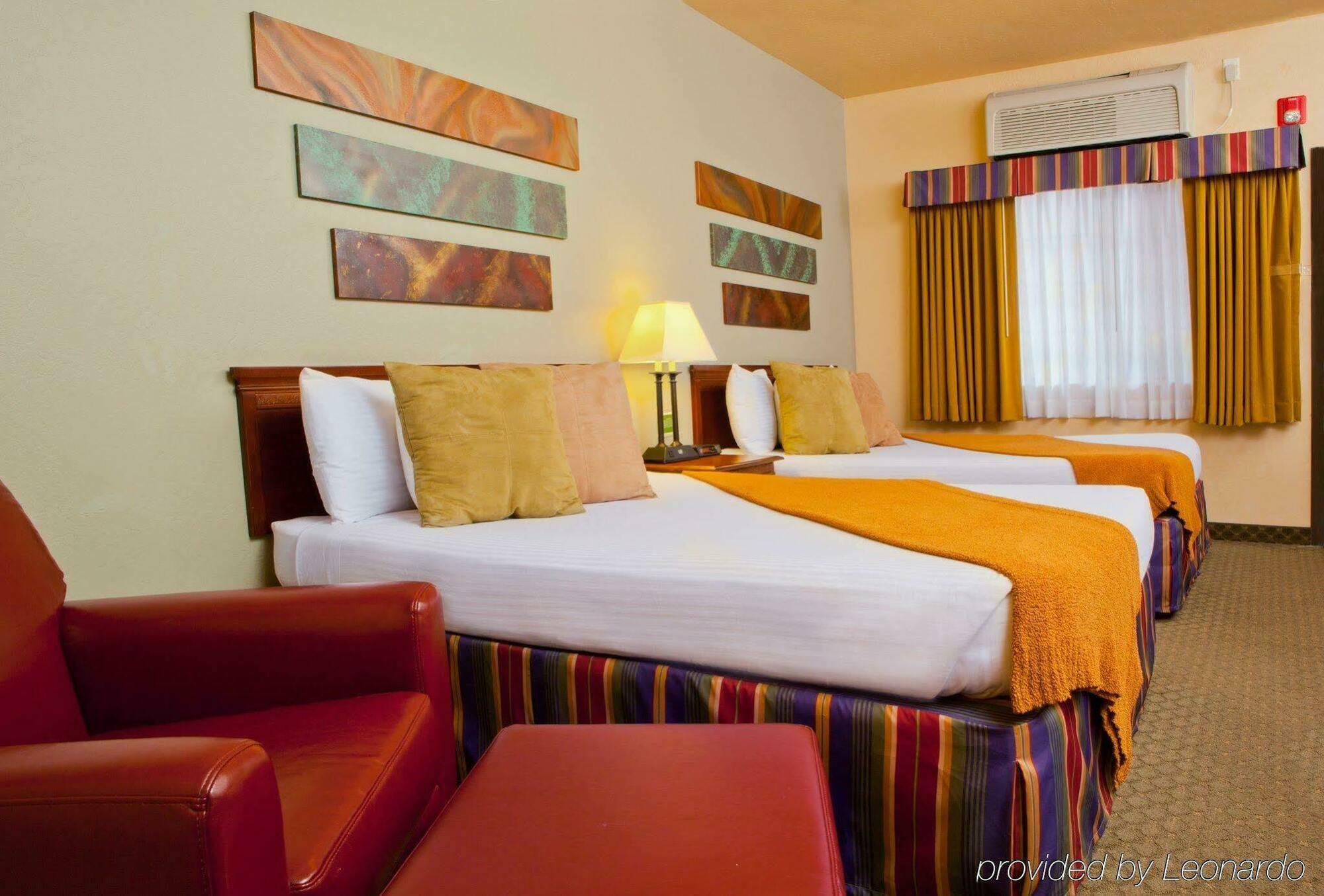 Sedona Real Inn & Suites Room photo